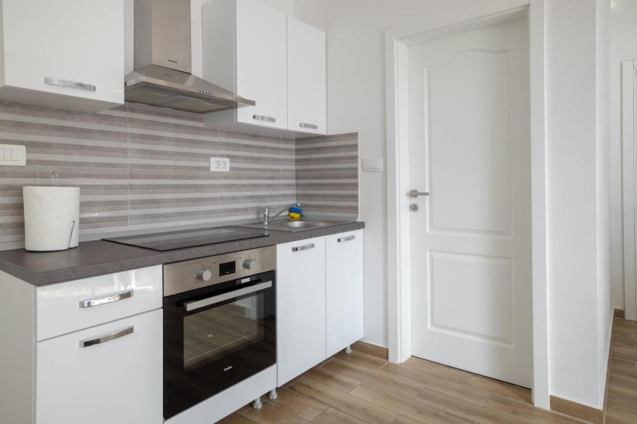 Mila Apartment *
